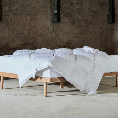 Down, eco-friendly, biodegradable & recyclable duvet/quilt