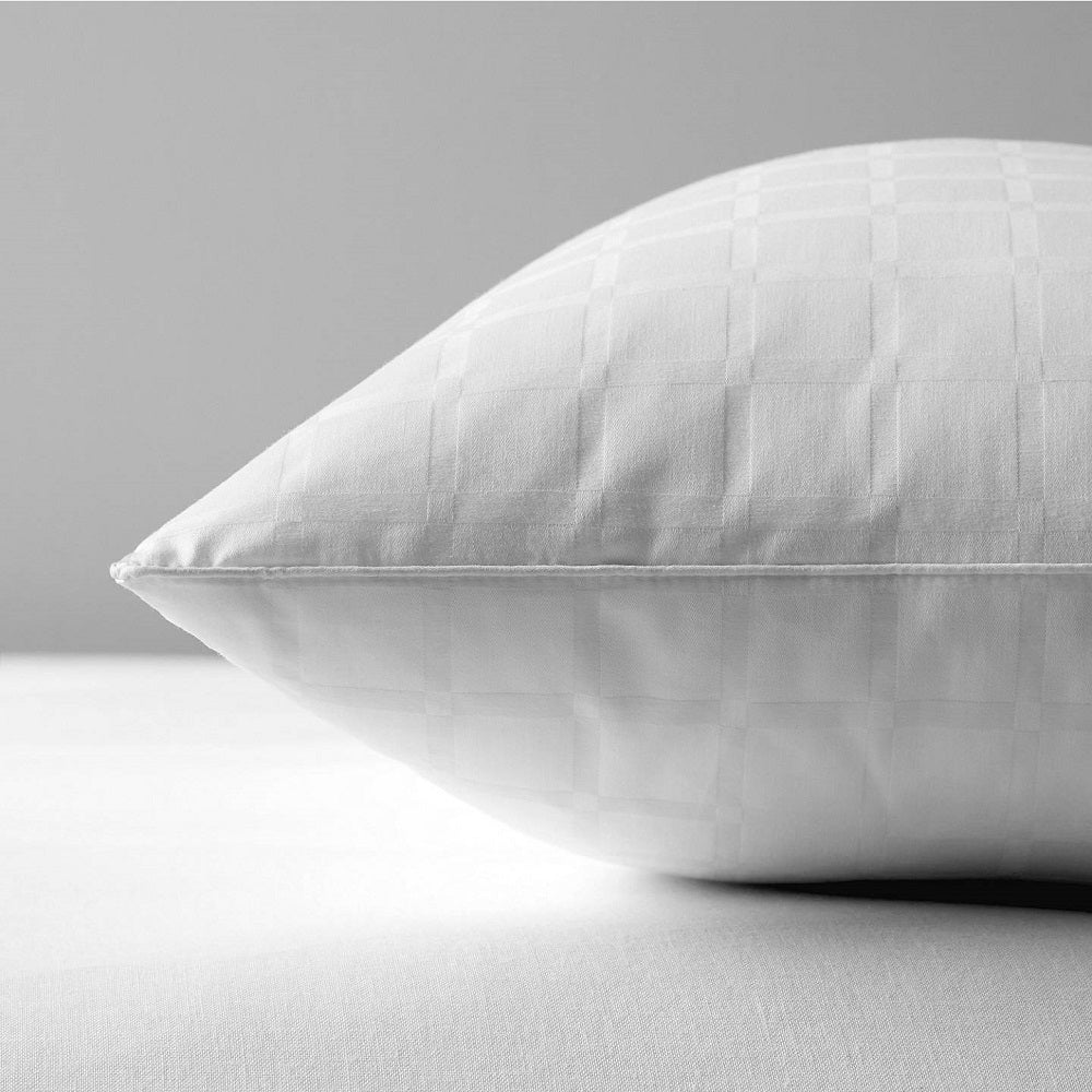 Boutique Hotel Touch Of Silk Pillows